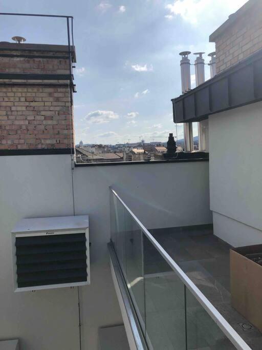 Luxury Cozy 2 Bdr Downtown Apt.4 Budapest Kültér fotó